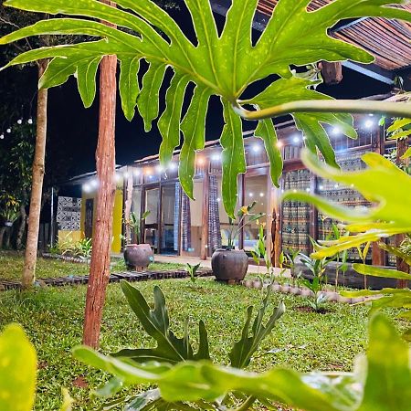 Nha Cua Nep Villa Plei Brel ภายนอก รูปภาพ