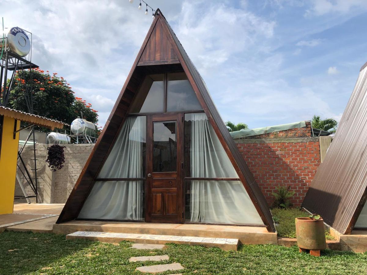 Nha Cua Nep Villa Plei Brel ภายนอก รูปภาพ
